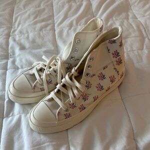 NEVER BEEN WORN Converse Floral High-Top Sneakers